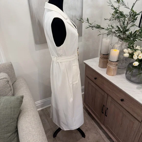 NWT Riva White Double-Breasted Sleeveless Trench Dress - Picture 4 of 14